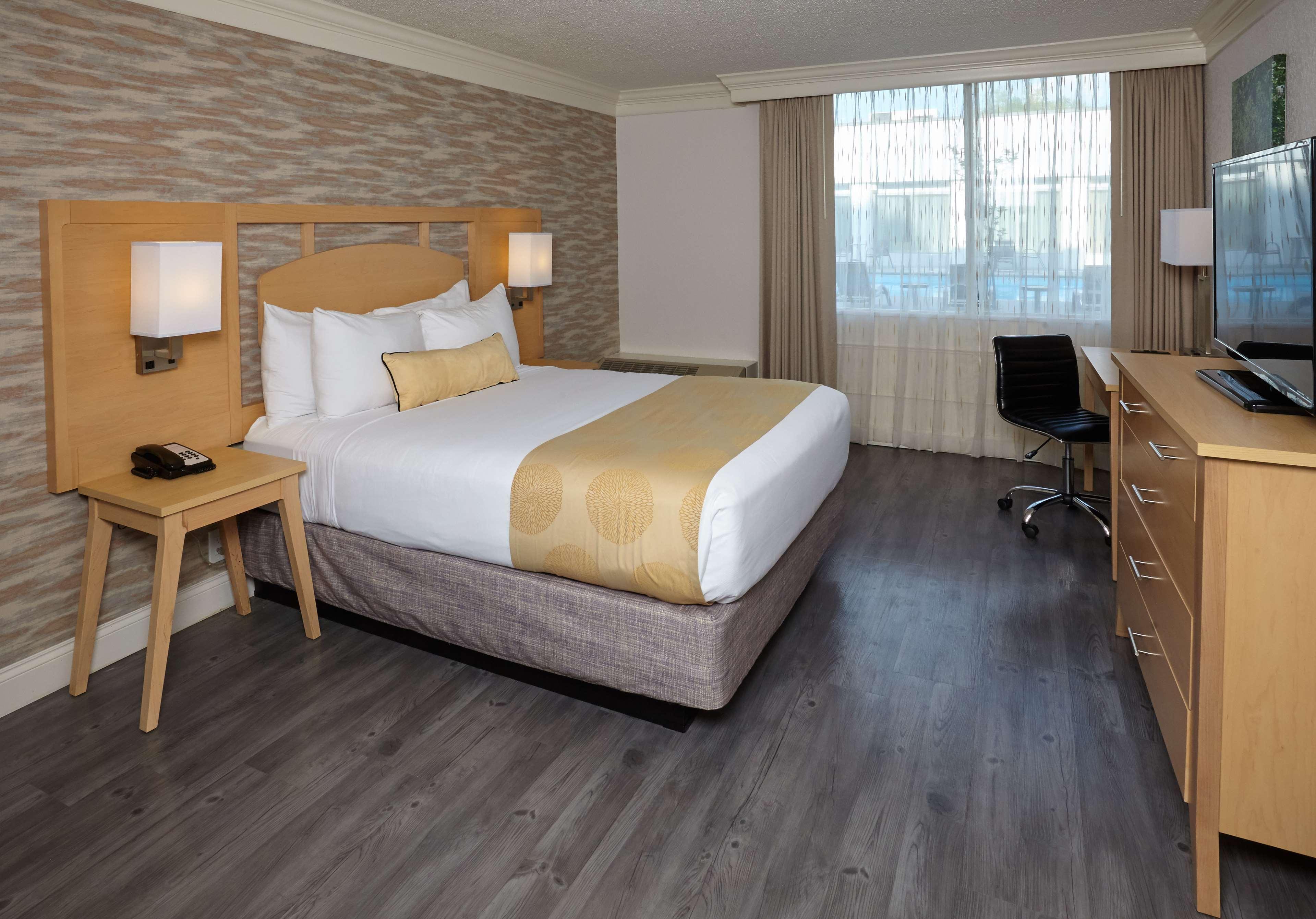 Best Western Plus University Inn Winston-Salem Exterior foto